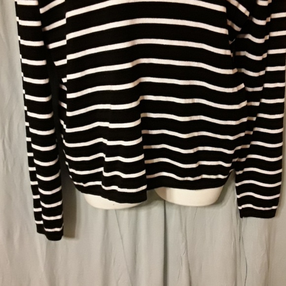 Blouse - Picture 4 of 5